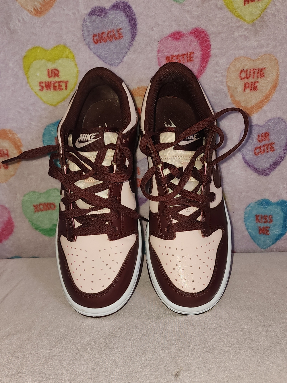 Nike Low-Top Sneakers in Pink & Brown